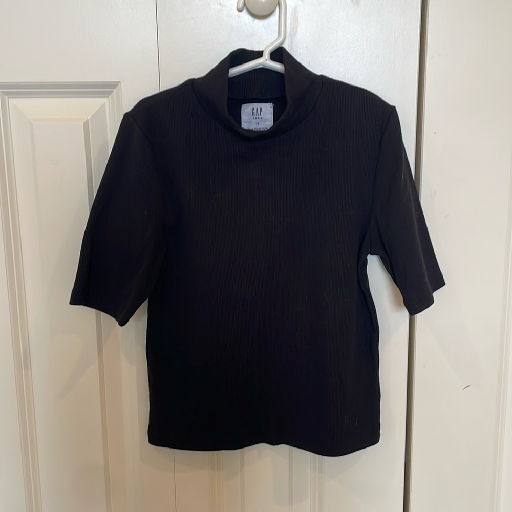 Gap Teen Black mock turtleneck shirt sleeved